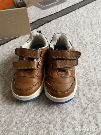 Кроссовки для мальчика 25
