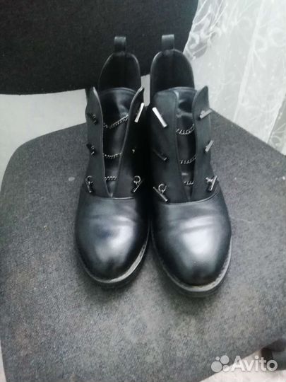 Ботинки женские