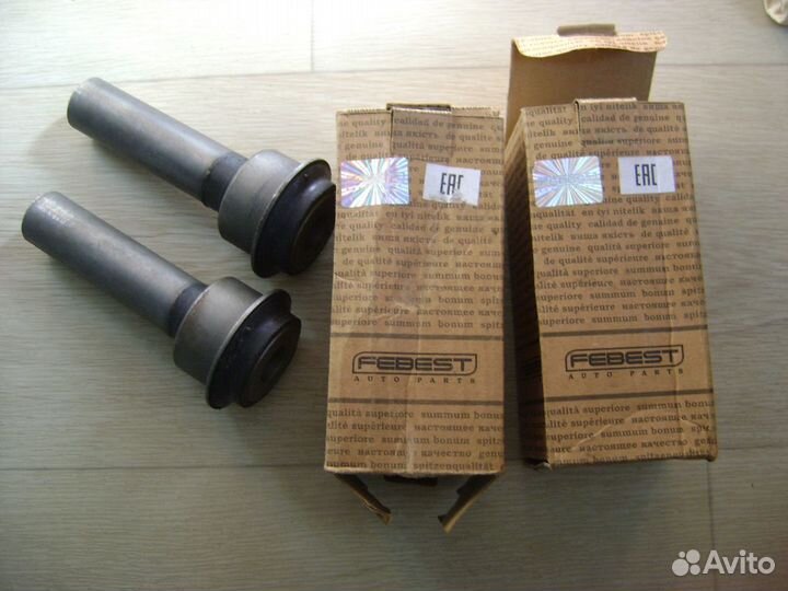 Сайлентблок передней подвески febest NAB-277