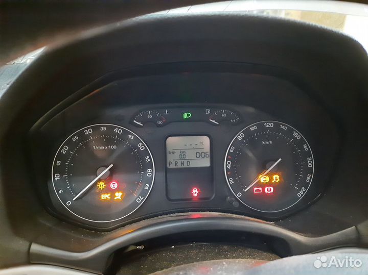 Панель приборов Шкода Октавия А5