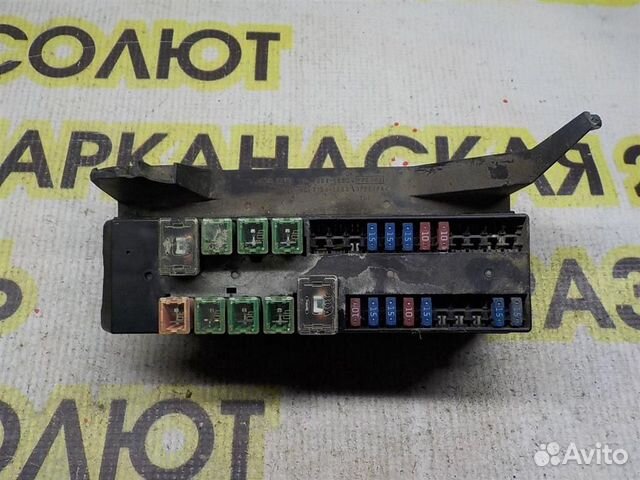 Блок предохранителей Nissan Maxima (A33) 1999-2003