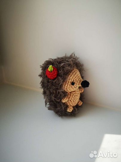 Ёжик вязаный мягкая игрушка крючком
