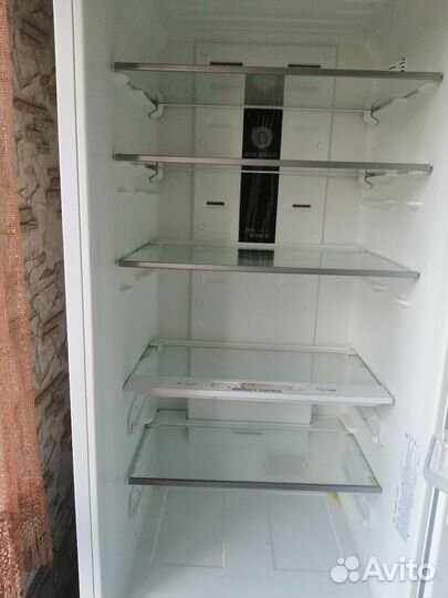 Холодильник бу Hotpoint-ariston