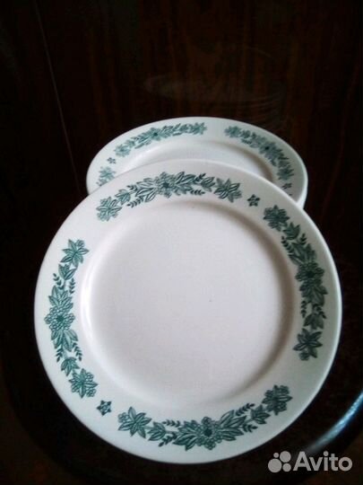 Тарелки новые, СССР
