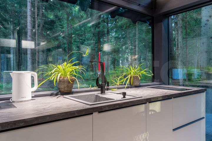 Коттедж 95 м² на участке 100 сот.