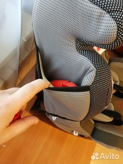 Детское кресло