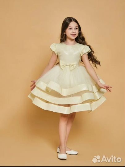 Платье праздничное