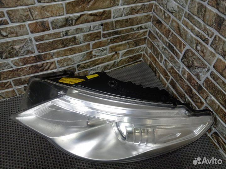 Фара левая Volkswagen Passat CC