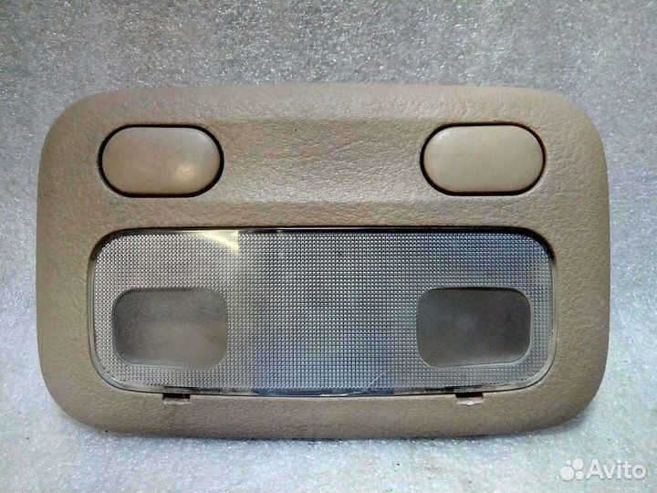 Nissan Cefiro A32 - Плафон потолочный Б/У