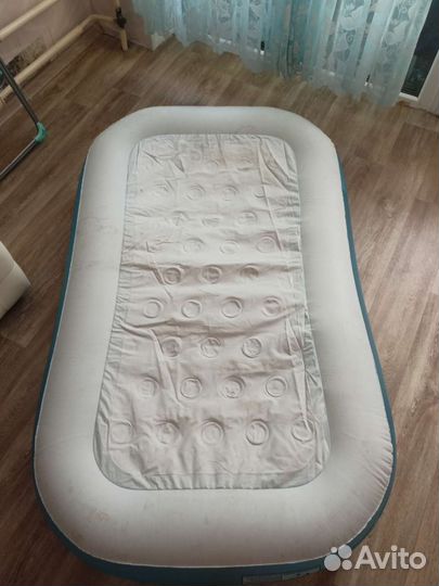 Надувной матрас