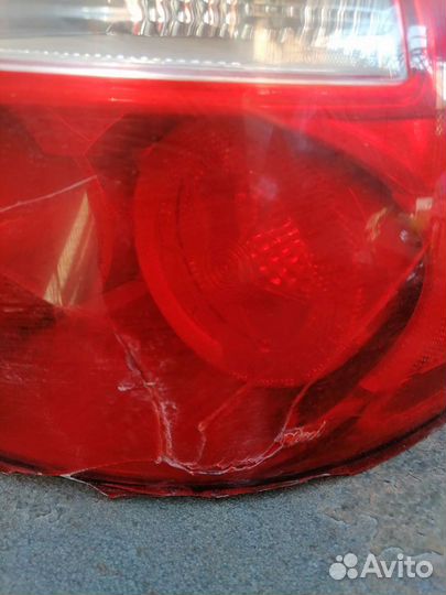 Фонарь задний, правый на шевролет авео