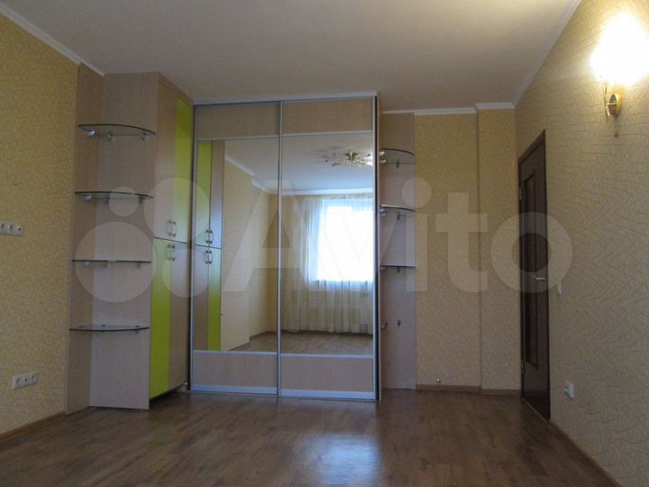 2-к. квартира, 73 м², 9/16 эт.
