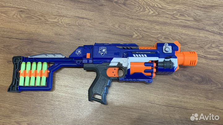 Бластер Nerf Stockade со стрелами (барабан)