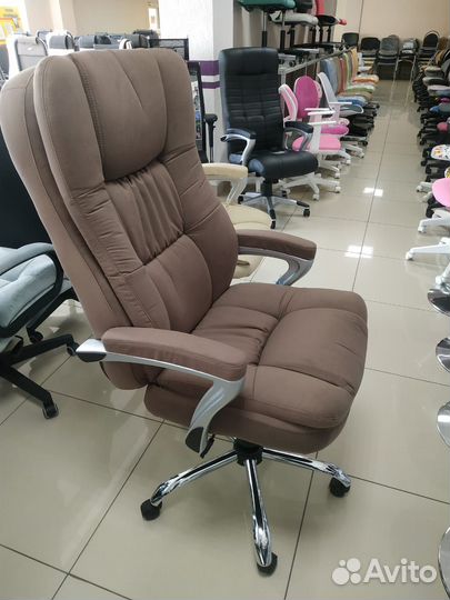 Компьютерное кресло Авокадо с бесплатной доставкой