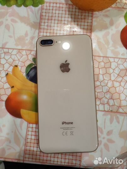 iPhone 8 Plus, 64 ГБ