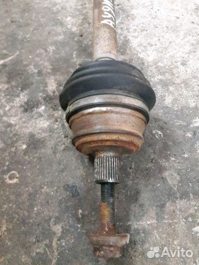 Привод полуось Ауди 80 v1.8