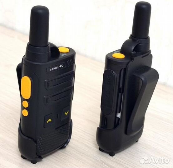 Рация с наушником, радиостанция с гарнитурой