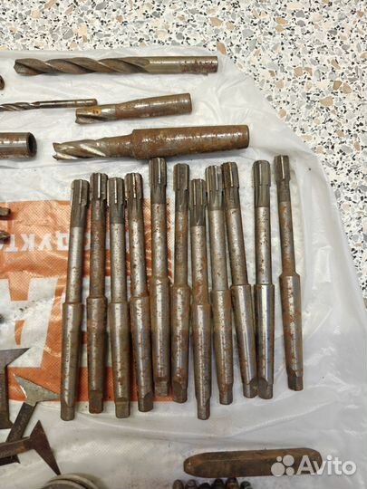 Сверла резцы токарные