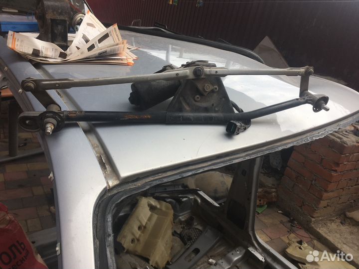 Трапеция стеклоочистителя дворников Хендай Соната