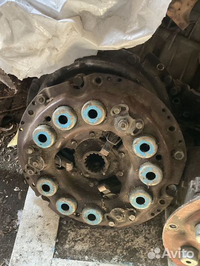 Запчасти на ЗИЛ 130 и Трактор