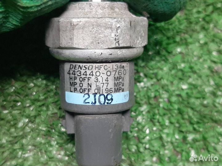 Датчик давления кондиционера Lexus RX400H 2007