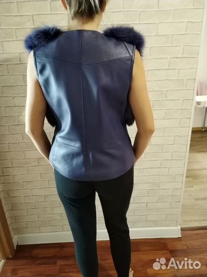 Продам меховой жилет
