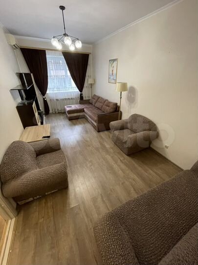 1-к. квартира, 40 м², 2/5 эт.