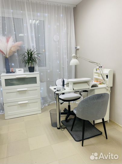 Вакансия мастер маникюра