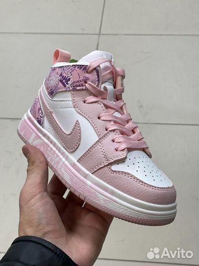 Кроссовки nike air jordan детские 32 33 36 37