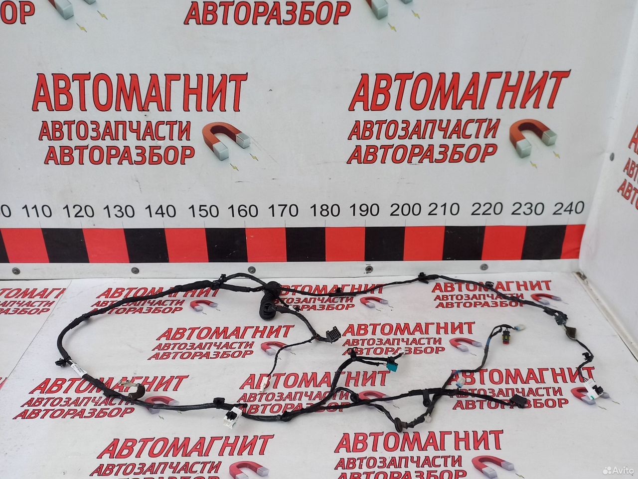 Проводка крышки багажника Джили Кулрей SX11