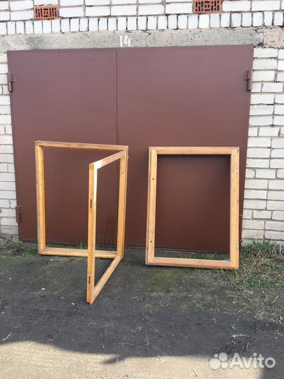 Рамы деревянные со стёклами