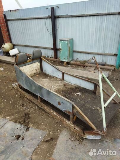 Сани к снегоходу