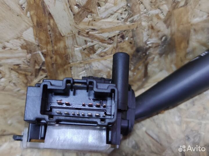 Переключатель дворников Toyota Avensis II 2003г