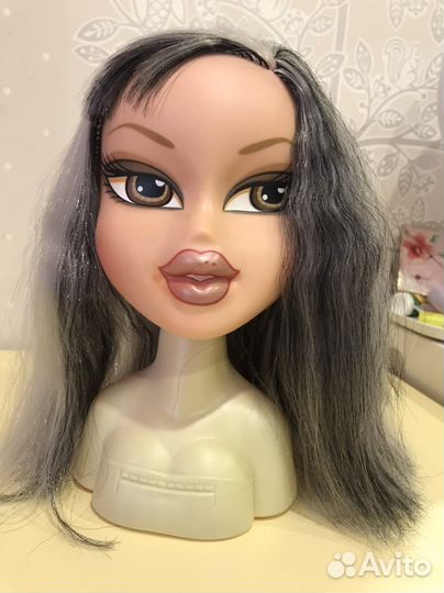 Кукла Bratz
