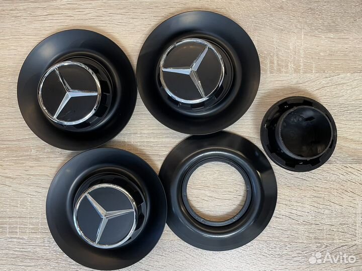 Колпак черный Mercedes AMG 154 мм (с154)