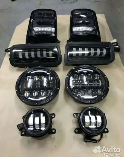 Светодиодные фары на ниву