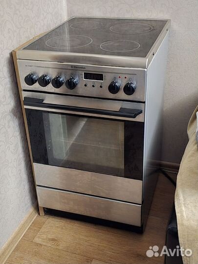 Плита электрическая Electrolux EKC513516X