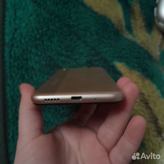 HONOR 8S, 2/32 ГБ
