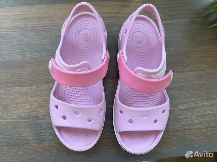 Сандалии crocs c12