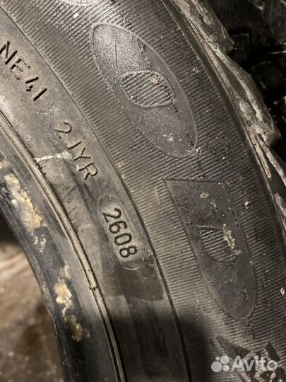 Goodyear UltraGrip Extreme 225/60 R17