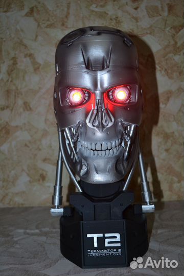 Бюст Терминатора Т-800 в натуральную величину