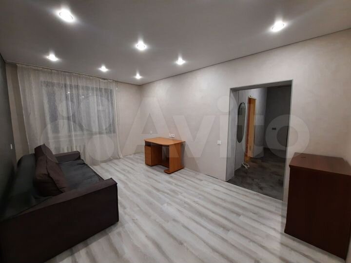 2-к. квартира, 54 м², 7/10 эт.
