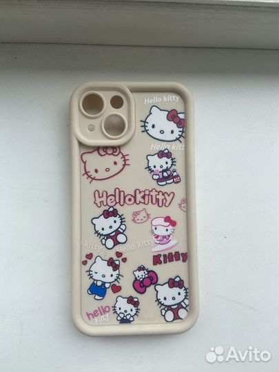 Чехол на iPhone 13, бежевый,новый