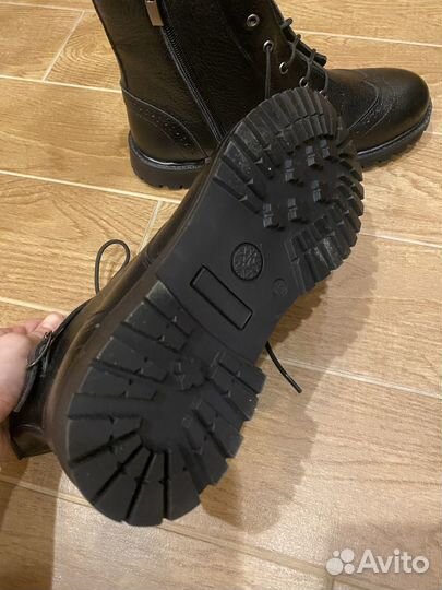 Ботинки демисезонные для девушки Iridis