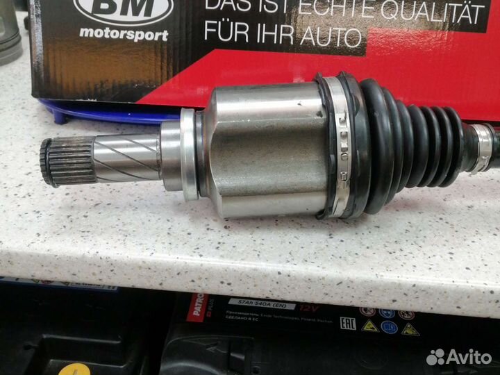 Привод правый Largus