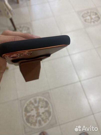 Чехол на iPhone 11