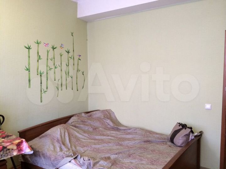 2-к. квартира, 43 м², 1/2 эт.