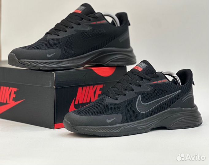 Весенние мужские кроссовки Nike Zoom черные