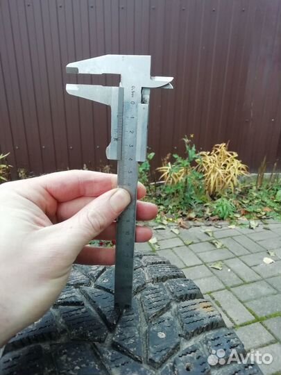 Dunlop Grandtrek Ice 02 215/60 R17 100T