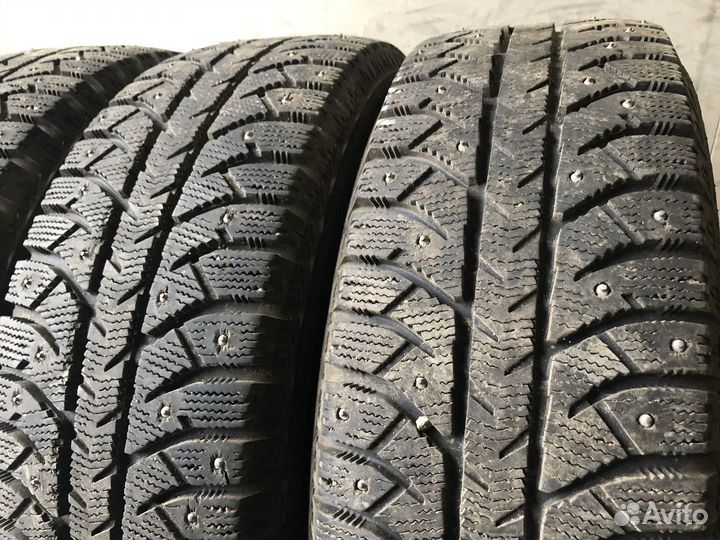Bridgestone Ice Cruiser 7000 185/65 R15